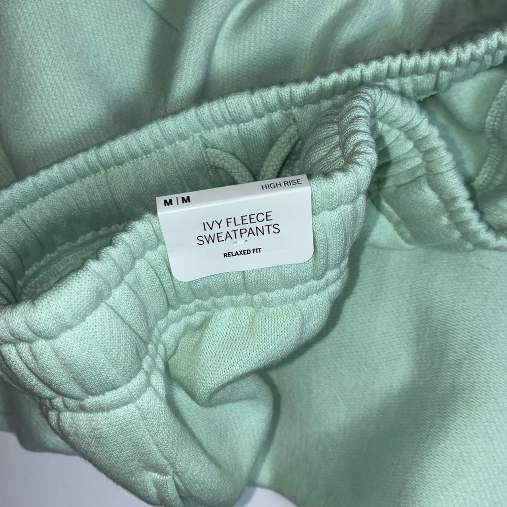 VS PINK High Rise Relaxed Fleece Sweatpants M Wish You Were Here Joggers - Picture 6 of 12